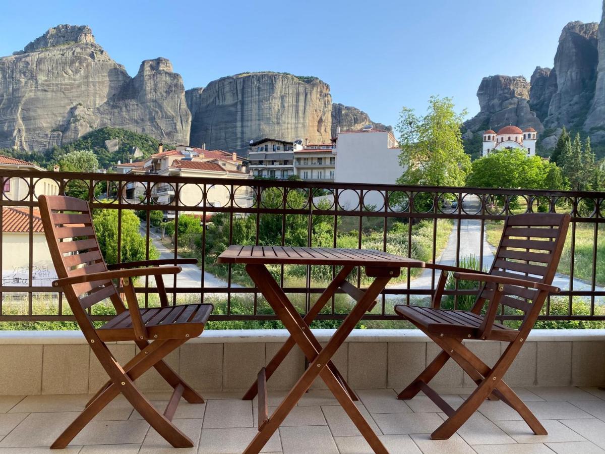 Saint Stephen'S Apartments At Meteora Kalampáka Buitenkant foto